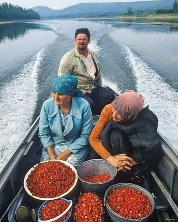 Подборка атмосферных фотографий из 90-х