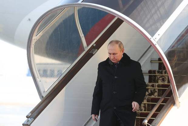 Путин прибыл в Белоруссию для участия в саммите ОДКБ