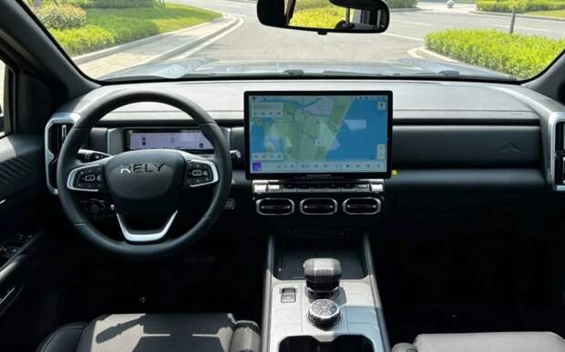 На рынок вышел новый рамный пикап по цене от 1,6 млн рублей: подробности