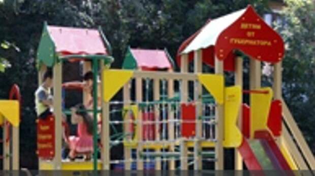 город рисунок. рисование детской площадки. любимый двор. детские рисунки двора. любимые дворы.