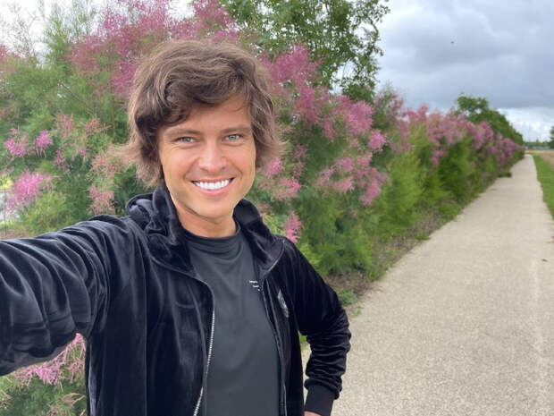 «Как белка в колесе»: Прохор Шаляпин начал активно копить на старость из-за маленькой пенсии