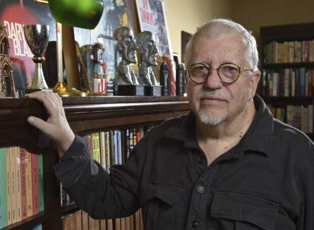 Автор книг «Песни Гипериона» и романа «Террор» Дэн Симмонс умер в 77 лет