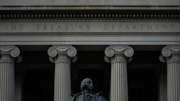 Минфин США ввёл санкции в отношении россиянина и компании «Парсек»