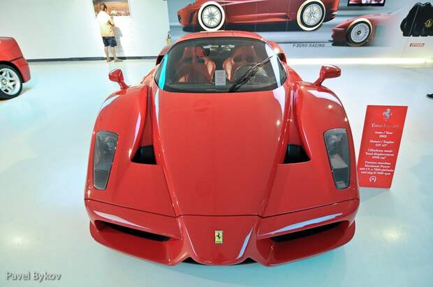 Экскурсия в музей Ferrari в Италии