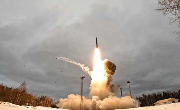 «Орешник» бьет все ближе к границам НАТО, Европа в ужасе