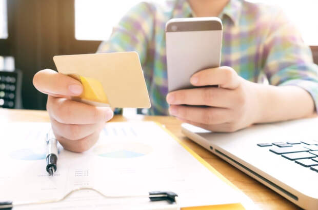 Банки блокируют переводы россиян по загадочным алгоритмам