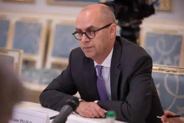 «Умышленное разрушение индустрии»: почему Украина намерена возобновить большую приватизацию госкомпаний