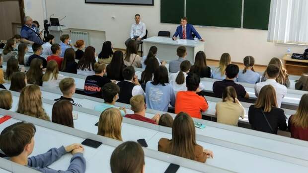 Большинство студентов уверены, что смогут найти работу сразу после окончания вуза