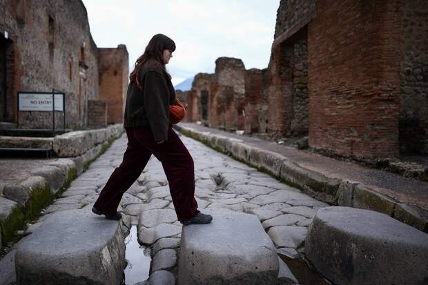 На стене в Помпеях нашли древнее признание в любви