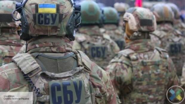 Свобода слова на Украине: СБУ депортировала из страны корреспондентов из России