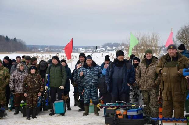 На Смоленщине подвели итоги соревнований по зимней рыбалке