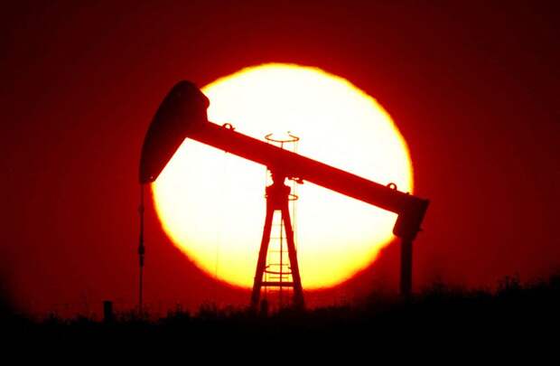Цены на нефть удерживают позиции за счет надежд на экономический рост
