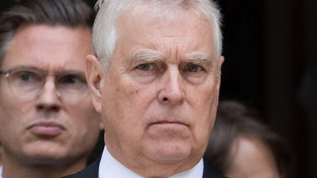 «Мы не должны платить за это»: принц Эндрю тратил деньги налогоплательщиков на массаж