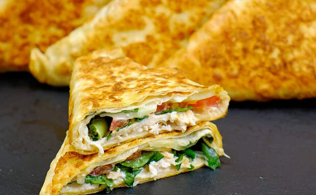 Гора ленивых пирожков за 14 минут уже на столе. Нужен всего лишь лаваш