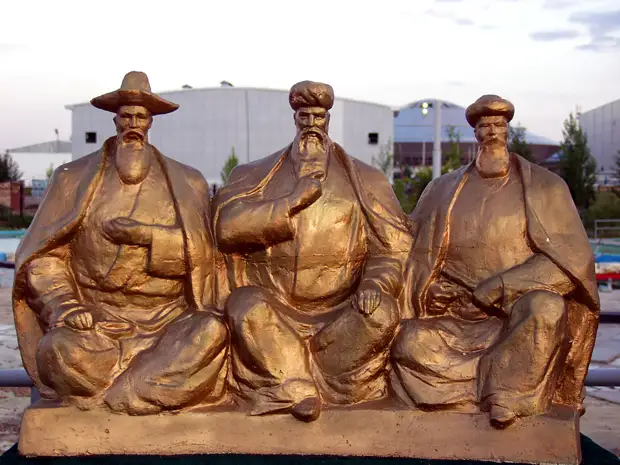 К истокам степной демократии: В Казахстане создают Национальный курултай