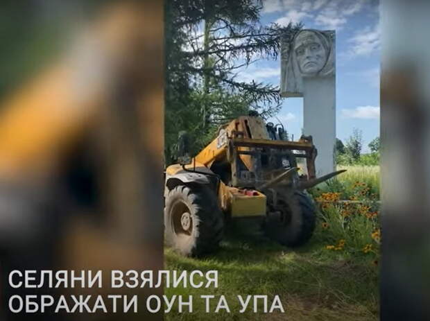 В селе Михайлевичи в Самбрском районе Львовской области местные жители не давали снести установленный...