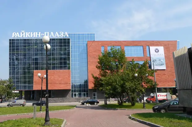 Торговый центр райкин плаза. Райкин плаза москва шереметьевская улица. 1. Тц райкин плаза парковка. Тц райкин плаза парковка.