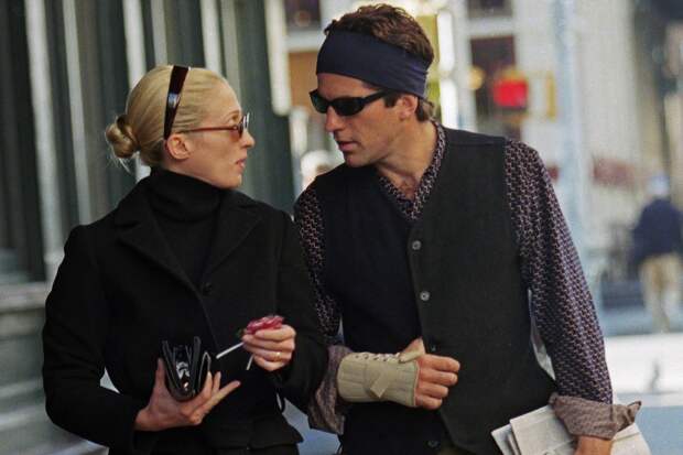 Любимый аксессуар жены Кеннеди-младшего оказался опасным для здоровья