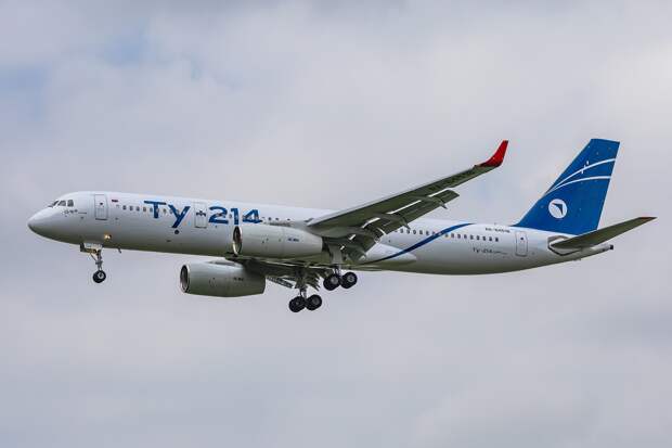 Самолёт Ту-214 с российским оборудованием получил сертификат