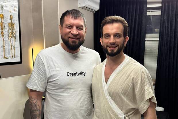 Александр Емельяненко начал восстановление после серьёзной операции на позвоночнике