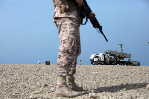 Иран попросил страны Персидского залива указать на убежища военных США и Израиля