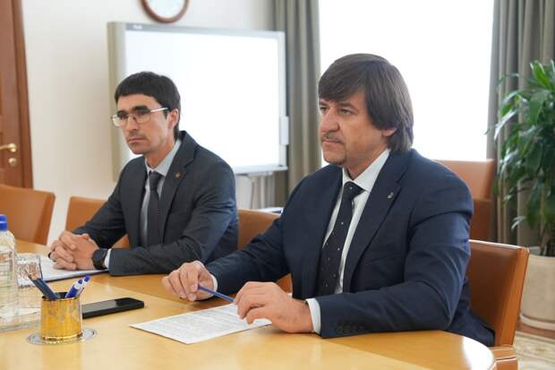 Мэр Тюмени Афанасьев разрешил возобновить стройку теплотрассы, приостановленную из-за поддельных документов