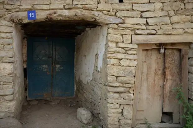 Горные крепости и укрепленные аулы Дагестана Горные крепости и укрепленные аулы Дагестана