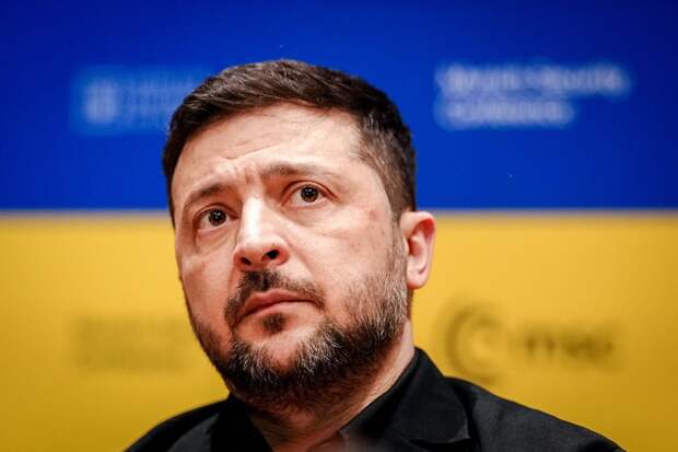 На Украине рассказали о попадании Зеленского в «горящий котел»