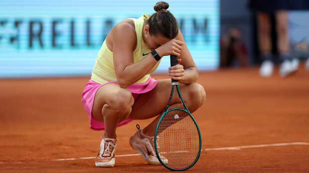 Соболенко проиграла Свёнтек в финале «Мастерса» в Мадриде