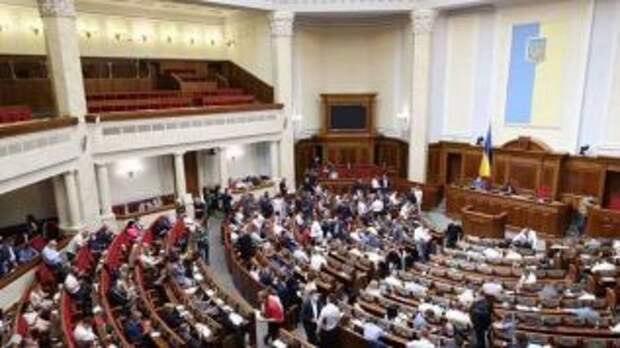Народные депутаты получили компенсацию за аренду жилья