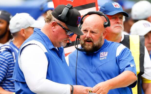 Giants HC Brian Daboll Is Reportedly Beefing With His Defensive Coordinator And The Tension Is ‘Bad’ On The Sidelines
