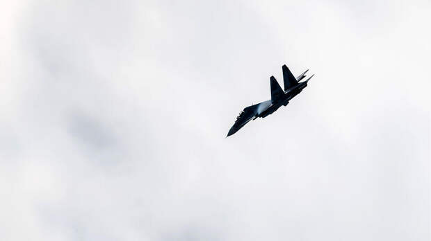 Истребитель Су-30 потерпел крушение при тренировочном полете в Крыму