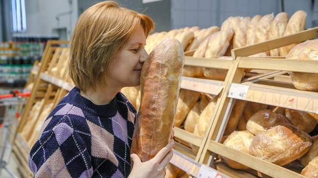Эксперт рассказал о критериях выбора хлеба и условиях хранения