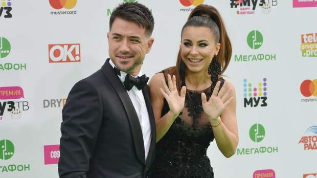 Ани Лорак призналась, что пыталась простить измену первому мужу: «Пробовали, но не сработало»