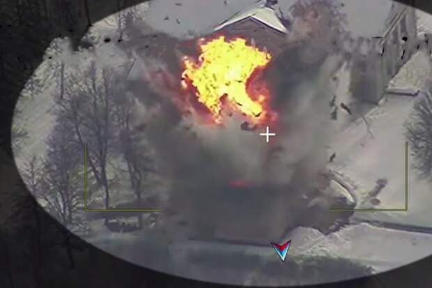 Появилось видео удара «Гераней» по складу БПЛА с десятками бойцов ВСУ