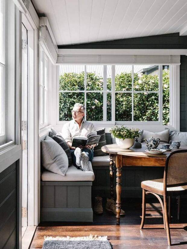 Жизнь часто забрасывает нас довольно далеко от тех мест, где мы родились и провели своё детство.-6-2