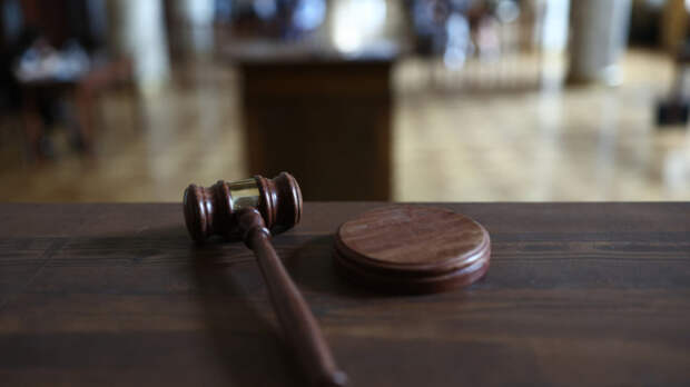 Обвиняемого в убийстве Талькова заочно осудили на 13 лет колонии