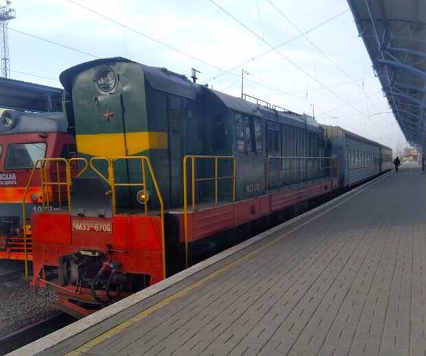 Пять часов на жесткой лавке: что не так с запуском новых пригородных поездов в Крыму