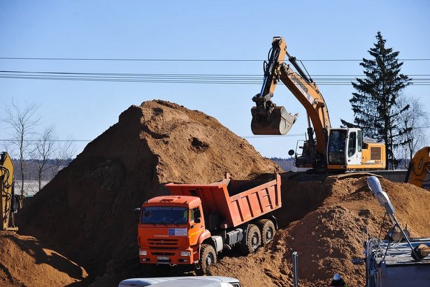 Новую инфекционную больницу оперативно обеспечат водой, теплом и электричеством Новую инфекционную больницу оперативно обеспечат водой, теплом и электричеством