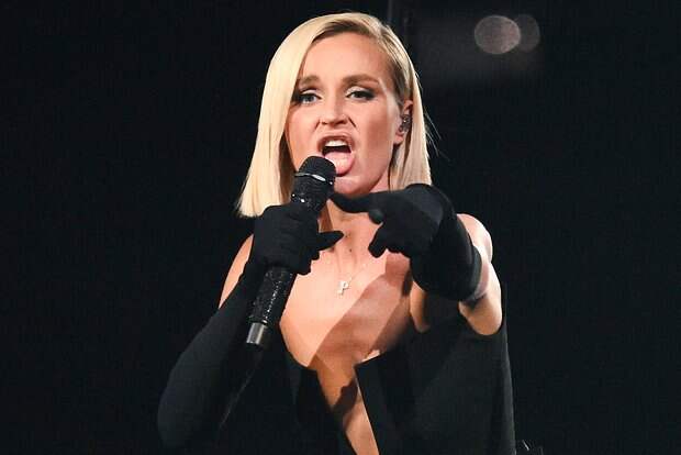 Концерт Полины Гагариной отменили в Казахстане