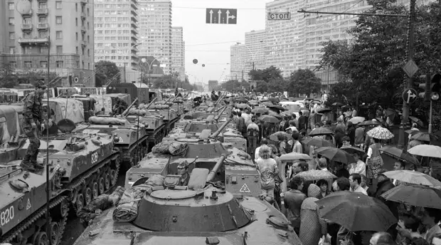 «Люди продемонстрировали желание жить в одной стране»: почему референдум 1991 года не смог спасти СССР