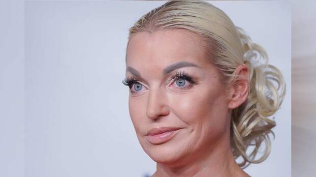 «Она была рядом»: Волочкова рассказала о трепетной заботе Пугачевой после операции