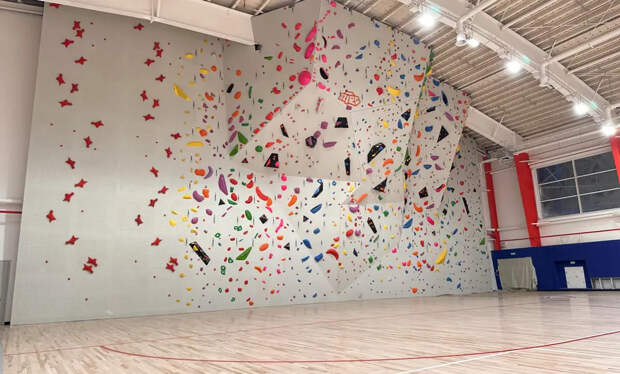 Строительство "Ямал Арены" перешло на завершающий этап