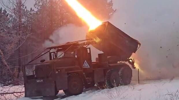 «Грады» костромских десантников сожгли пехоту ВСУ на правом берегу Днепра