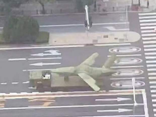 Дрон, похожий на FH-97 Дрон, похожий на FH-97