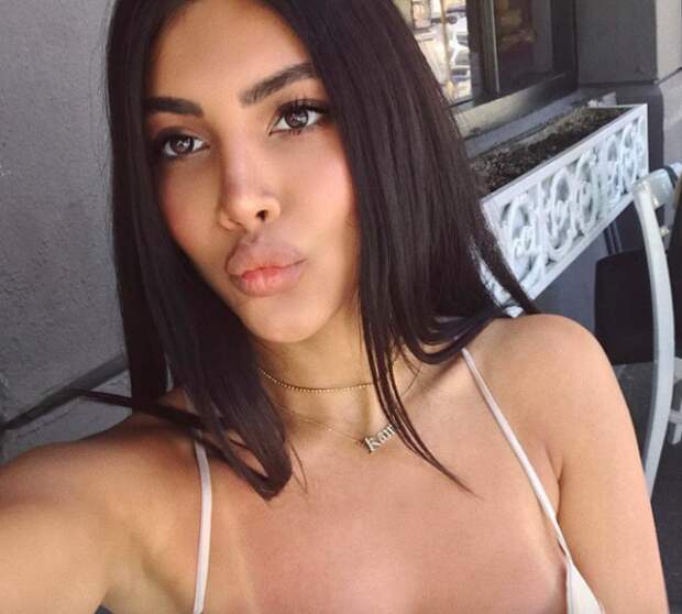 Никакой индивидуальности 10 невероятно похожих двойников Ким Кардашьян