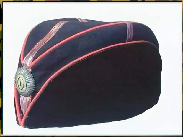 Пилотка летчика, Россия, 1914 год (фото с сайта авиару.рф)
