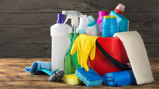 Какие чистящие средства смешивать опасно