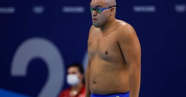«Ты не толстый, ты олимпиец»: полный пловец из Палау стал звездой Интернета