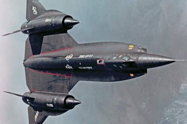 Закат знаменитого перехватчика: как появился и пропал американский самолет YF-12